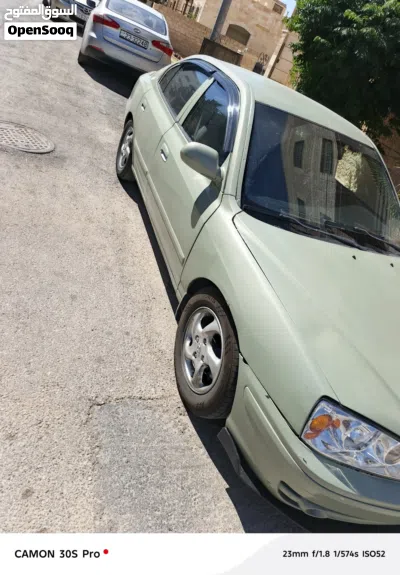 Hyundai Elantra SEL 4