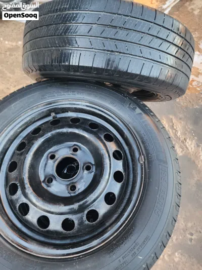 سيريه قومات مشيلين شبه جديد 15\65\195 ب ديسكواتها للبيع ب أعلى سعر 4