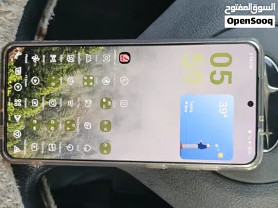 Galaxy S21+ 5G in excellent condition 2