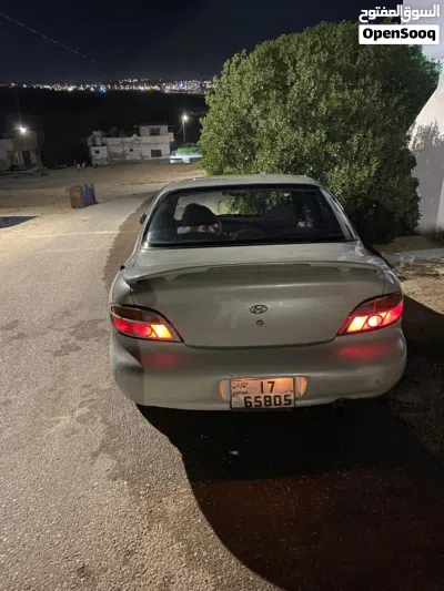 Hyundai Avante Limited 4