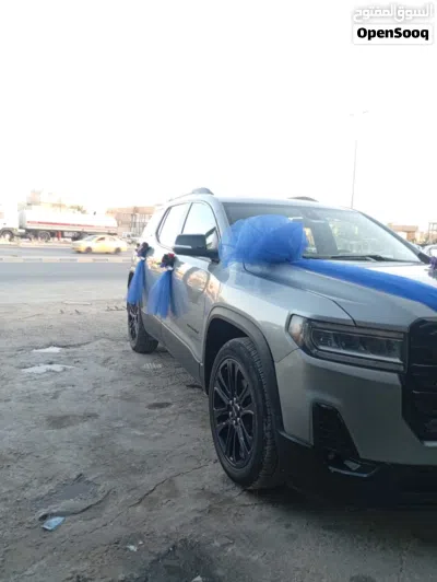 GMC Acadia SLT 2