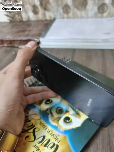 للبيع هاتف HONOR بحالة ممتازة - أداء ممتاز ومساحة عملية 4