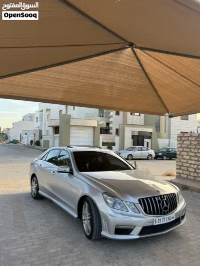 Mercedes Benz E-Class E 350 2