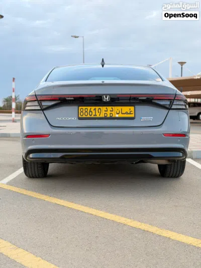 هوندا اكورد Touring 4