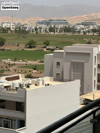 luxury flat in blv with golf view 4