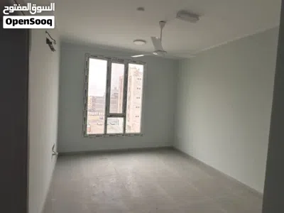 مبنى جديد بالخوض السادسة شقة للعوائل فقط مع انترنت مجاني 2