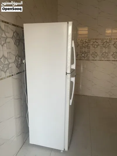 ثلاجه للبيع 2