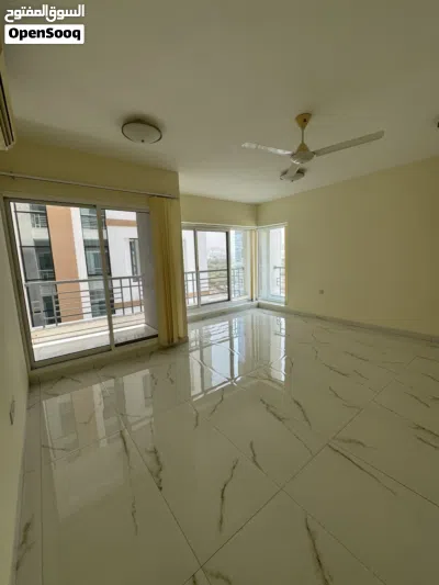 Apartments for rent in ALkhuwair 3