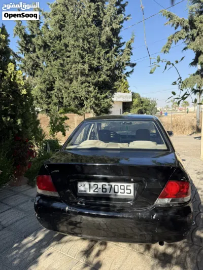 Mitsubishi Lancer Standard 3
