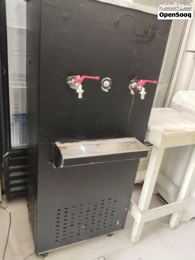 water cooler is very good condition and good condition 4