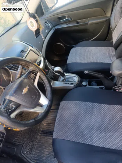 Chevrolet Cruze Standard 4