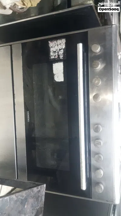 Bosch's Brand gas ovens totally fresh quality everything is working properly 2