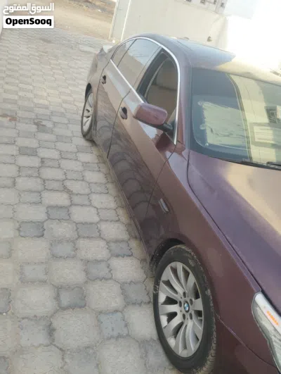 بي ام دبليو الفئة 5 523 3