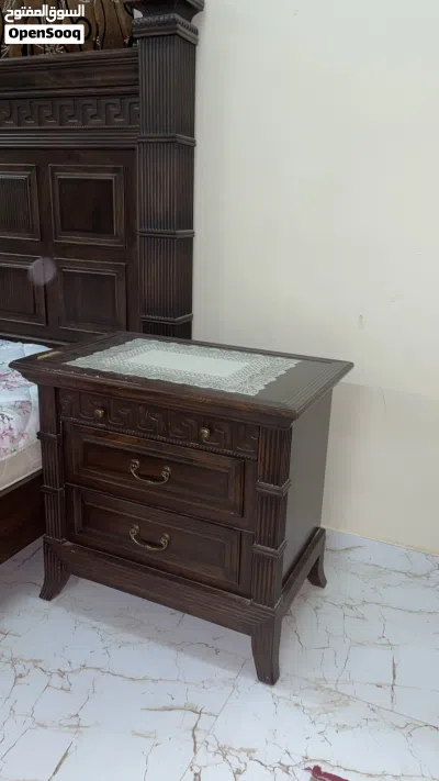 طقم سرير كامل -قابل للتفاوض 4