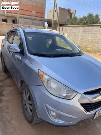 Hyundai Tucson Standard 2