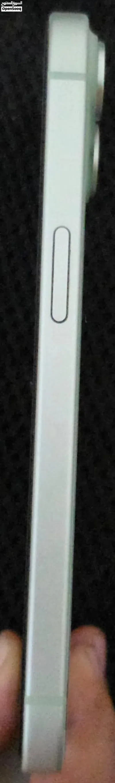 iPhone 15 mint green 2