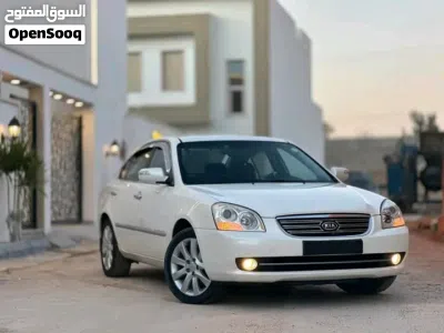 Kia Lotze 3