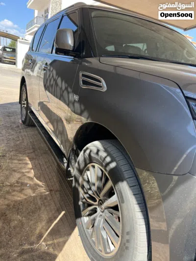 Nissan Patrol LE Platinum 2