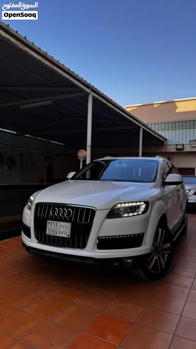 Audi Q7 Standard 3
