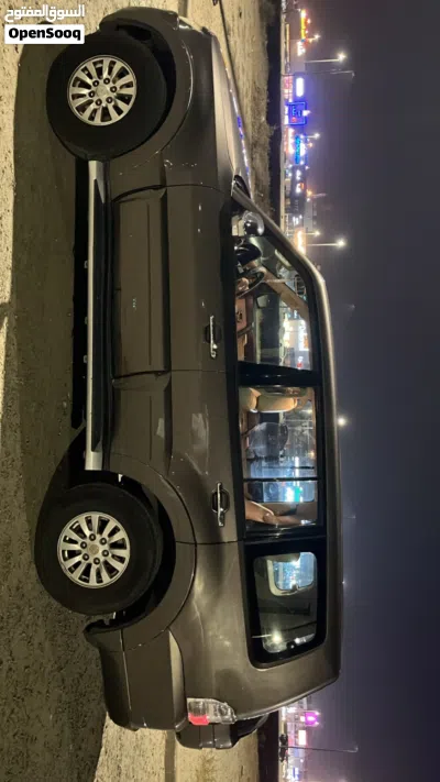 Mitsubishi Pajero Standard 4