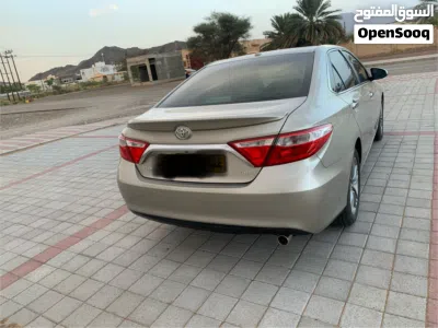 تويوتا كامري LE 2