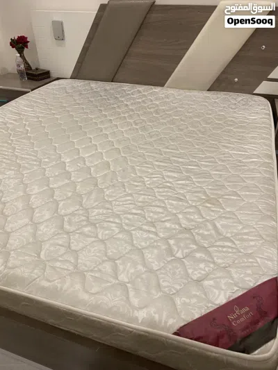 medicated mattresses Size 180/200 good condition 2