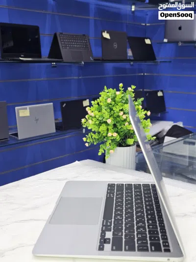 Apple Macbook Air A2337 Year 2020 Model A2337 M1 Processor 8gb Ram 250gb Ssd 13.3 Inch Display 4