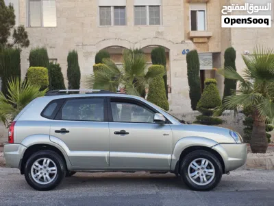 Hyundai Tucson GLS 3