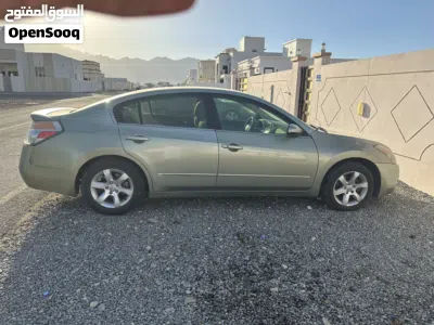 Nissan Altima S 2