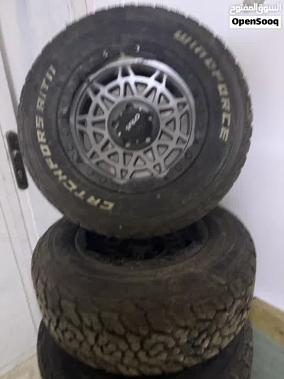 كوشوك خشن + جنط Cyrus 265/65 R17 5 5 براغي – شبه جديد مستخدم أسبوعين 2
