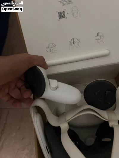 Meta Quest 3 VR نظارة واقع افتراضي شبه 528 GB Meta Quest 3 2
