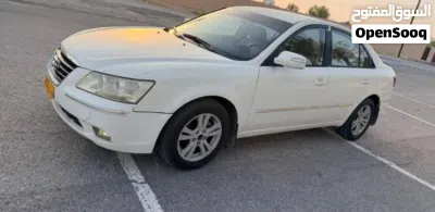 Hyundai Sonata Standard 2