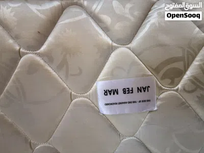 فرشات زمبركيه نوعيه ممتازه بحاله الجديد عدد2مقاس مفرد ونص 2