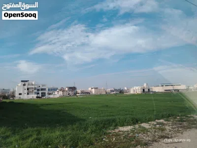 قطعه ارض استثمارية للبيع مساحتها 590 متر بجانب مجمع عمان الجديد حوض الجزي سكن ب خاص أرق وأجمل مكان 2