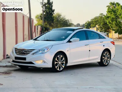 Hyundai Sonata Blue 2