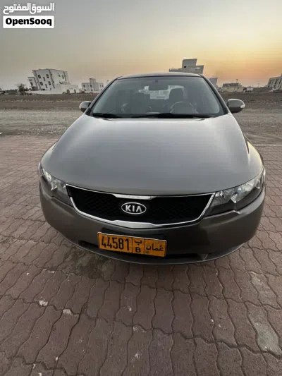 Kia Cerato Standard 2