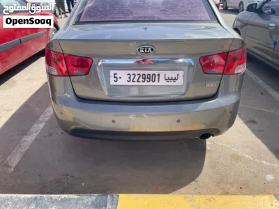 كيا سيراتو GT 4