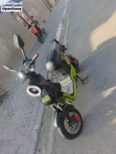 للبيع R9 2025 3