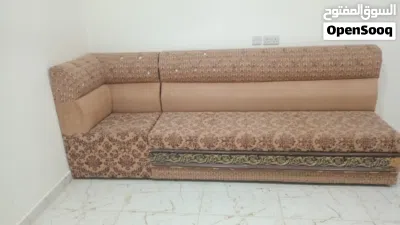كنبات للبيع بشكل عاجل Sofa for sale quick 2