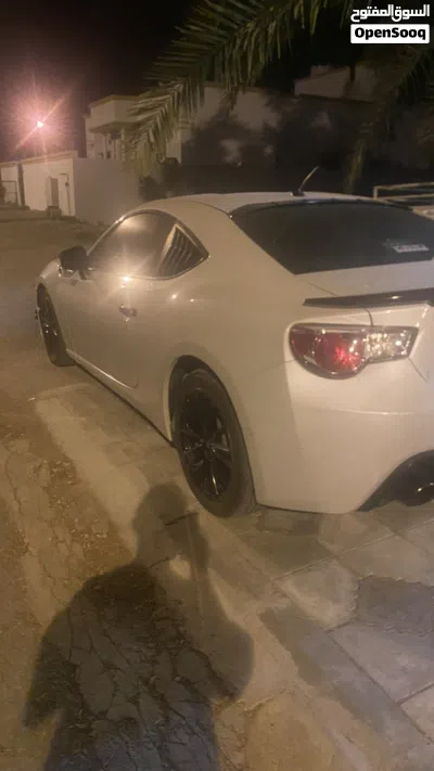 بيع قطع 86 سيون 2014 2