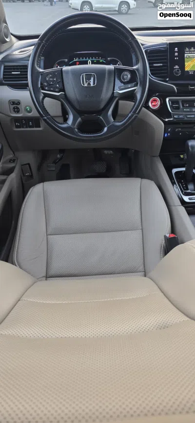 Honda Pilot Touring AWD 2