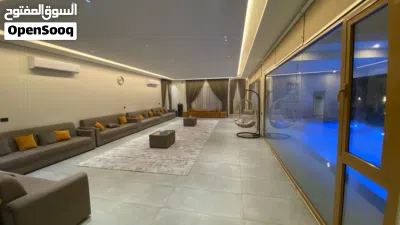 شاليه واستراحه للايجار اليومي في مسقط السيب غرفه بسرير مزدوج مطل على حوض سباحة 2