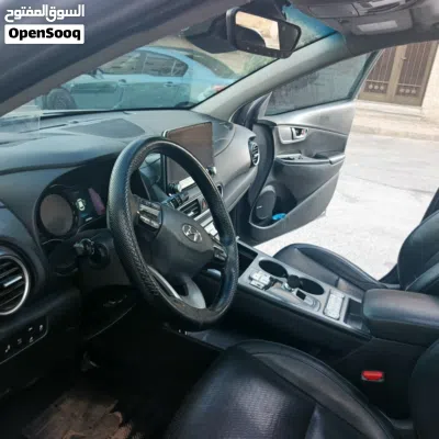 Hyundai Kona Premium 4
