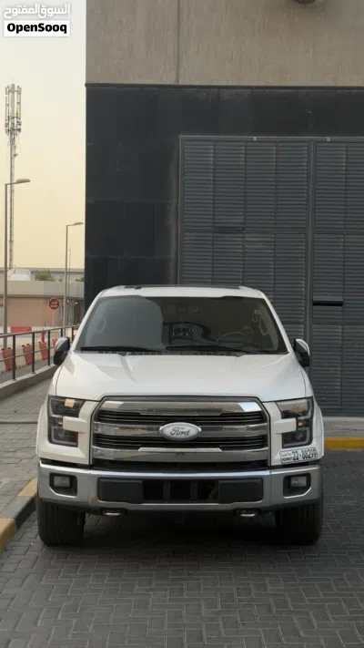 Ford F-150 Lariat 4