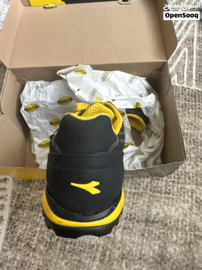 سيفتي ديادورا إيطالي أصلي Diadora Utility (جديد بالباكو) - مقاس 44 4