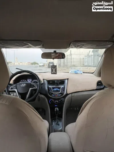 هيونداي اكسنت Standard 4
