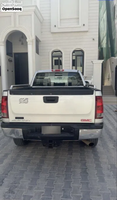 GMC Sierra 2500 HD 3