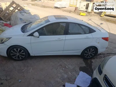 Hyundai Accent GL 2