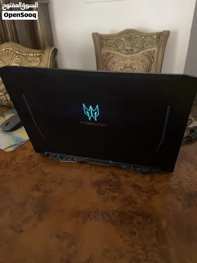 PREDATOR HELIOS 300 4