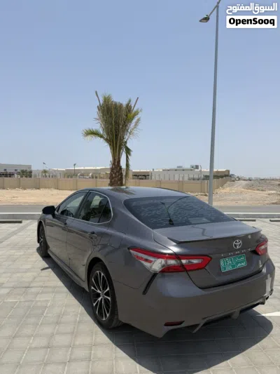 تويوتا كامري SE 3
